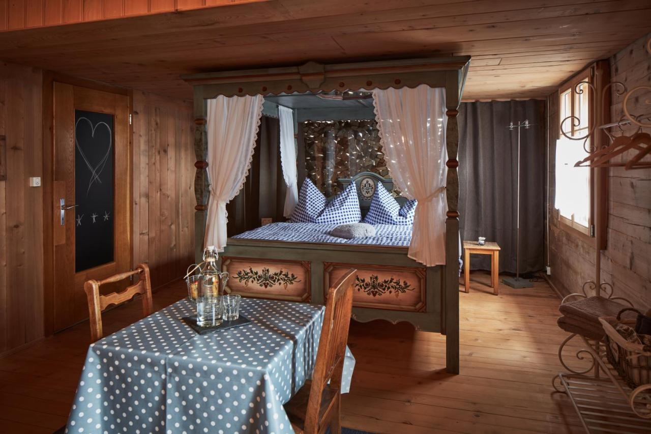 Nostalgie Bed & Breakfast Chraemerhus Curaglia Kültér fotó