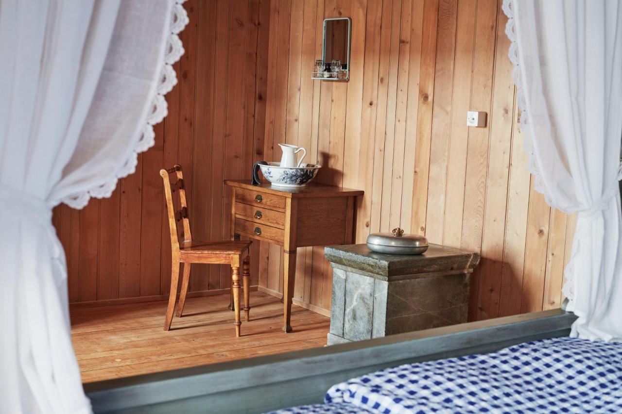 Nostalgie Bed & Breakfast Chraemerhus Curaglia Kültér fotó
